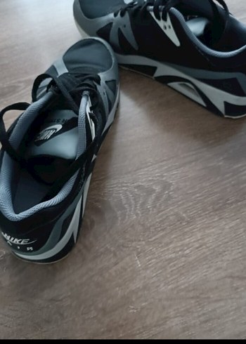 Nike Nike Gri Spor Ayakkabı