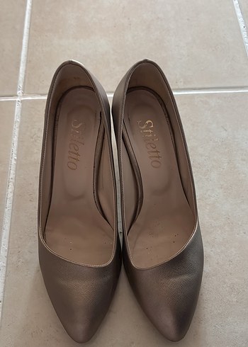 Bej Kadın Stiletto Topuklu Ayakkabı