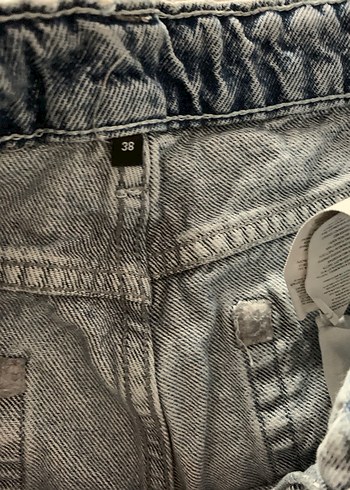 Gri Bağlama Desenli Rahat Kesim Midi Kot Pantolon - Görsel 4