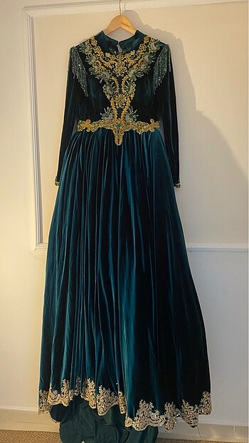 Tesettür giyim kaftan
