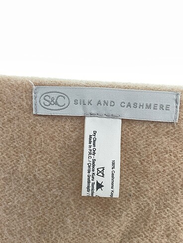  Beden Silk & Cashmere Atkı p İndirimli.