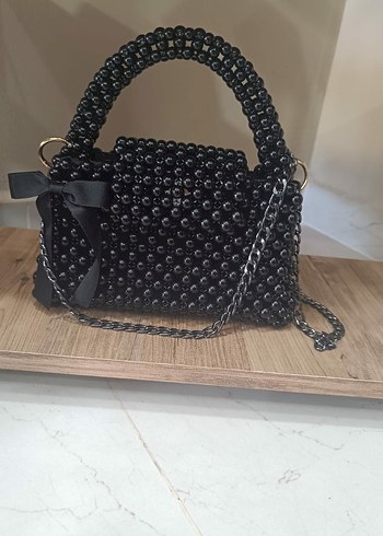 Siyah Boncuklu Örgü Kadın Çanta