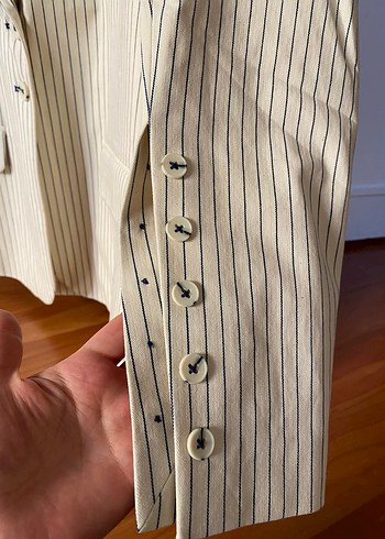 42 Beden ten rengi Renk Bej Zebra Desenli Kısa Kadın Blazer