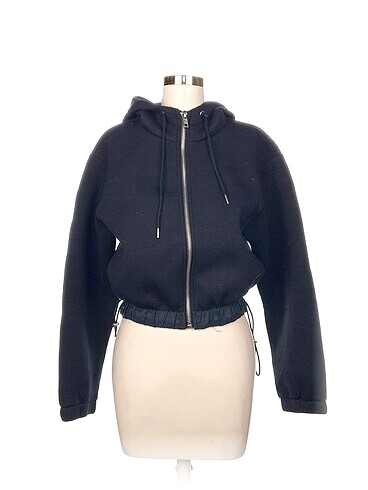 Zara Sweatshirt %70 İndirimli.