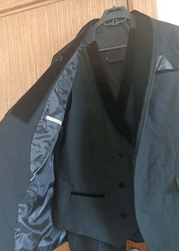 l/xl Beden siyah Renk Erkek Siyah Düğmeli Notch Yaka Takım Elbise