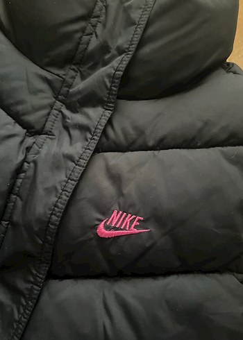 Nike Siyah Kadın Şişme Yelek - Görsel 2