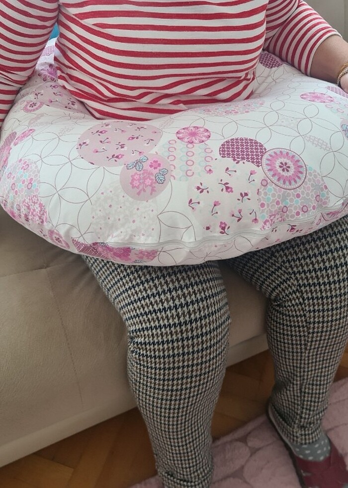 Emzirme yastigi - Görsel 3