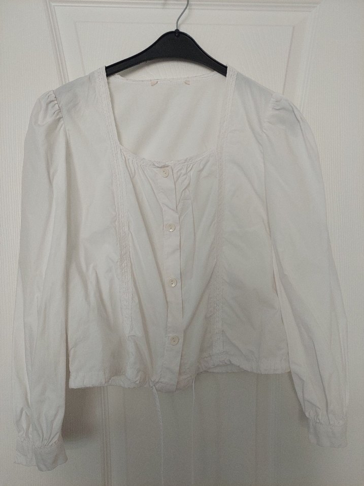 Düğmeli Beyaz Keten Kadın Gömlek - Görsel 2