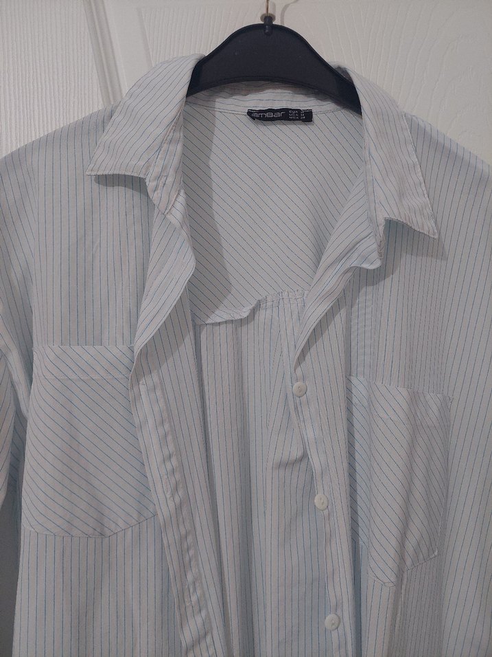 Düğmeli Beyaz Keten Kadın Gömlek - Görsel 2