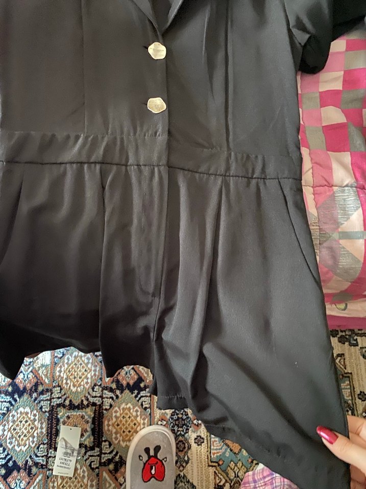 Düğmeli Siyah Mini  Tulum - Görsel 2