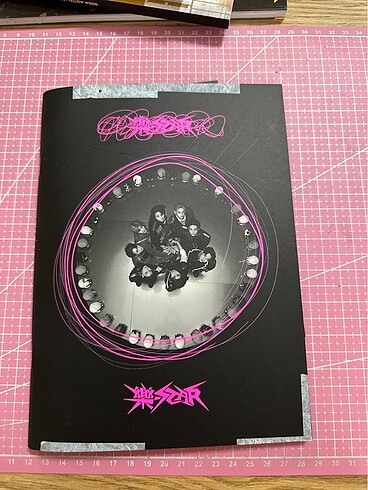 Stray kids skz rock star album