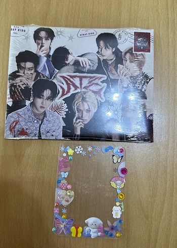Letter album