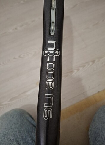  Beden beyaz Renk L4 Wilson Ncode N6 tenis raketi