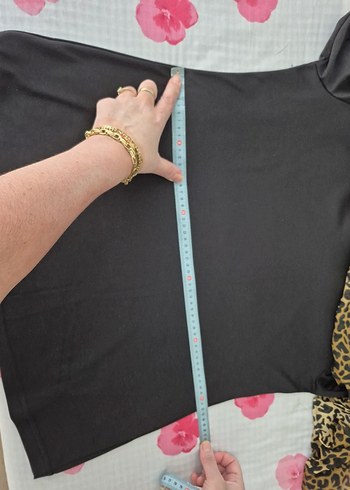 Drapeli Leopar Desenli V Yaka Mini Bluz - Görsel 6