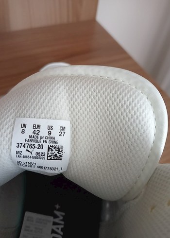 42 Beden beyaz Renk Puma yüksek boğaz hiç giyilmemiş erkek ayakkabı