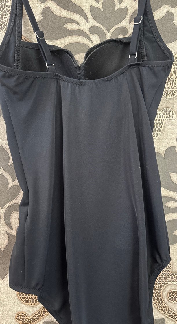 Drapeli Siyah Kadın Mayo - Görsel 3