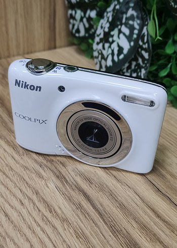 Beyaz Nikon COOLPIX L25 TERTEMİZ