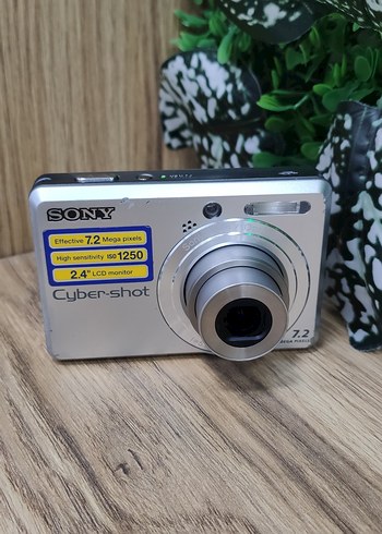 Sony Cyber-shot Dijital Kamera 7.2 MP Beyaz