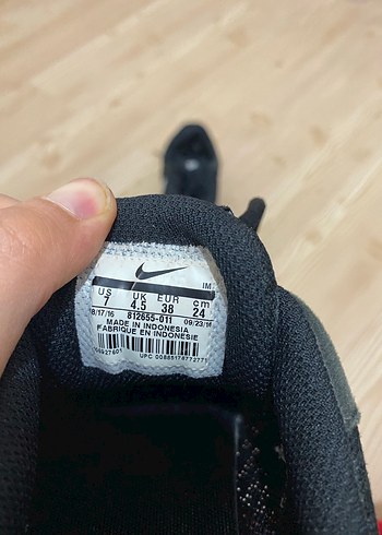 Orijinal Siyah Nike Kadın Spor Ayakkabı - Görsel 4