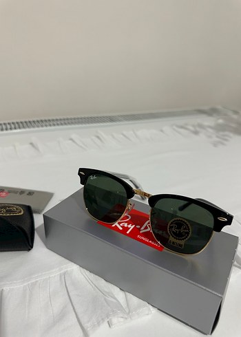 Ray Ban