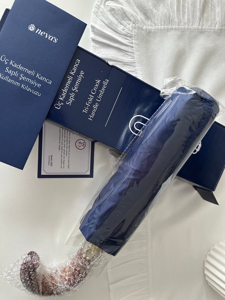 Lacivert Baskılı Üç Kademeli Saplı Şemsiye - Görsel 3