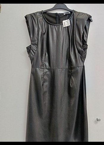 Siyah Kemerli Uzun Kadın Gotik Elbise