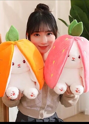 30 Cm Çilekli Ve Havuçlu Peluş Bebek