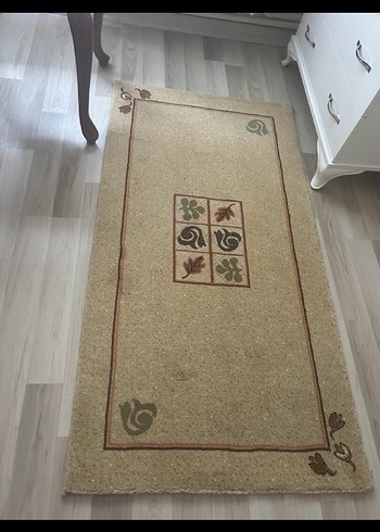 Açık Kahverengi Desenli Halı
