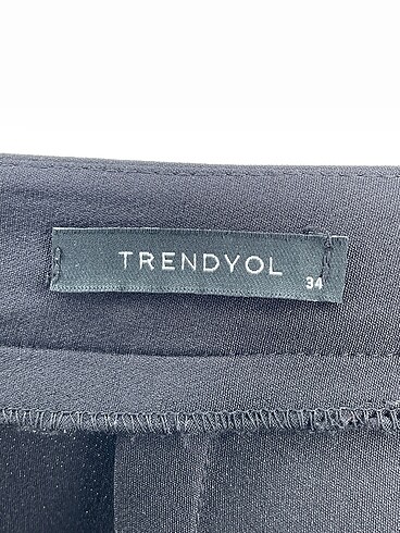 34 Beden siyah Renk Trendyol & Milla Mini Etek %70 İndirimli.
