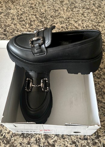 DESA marka,Siyah Deri Kemerli Platform Topuklu Kadın Loafer - Görsel 3