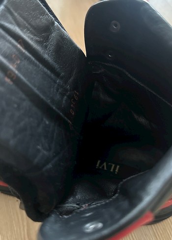 İlvi marka Kadın Bot - Görsel 4