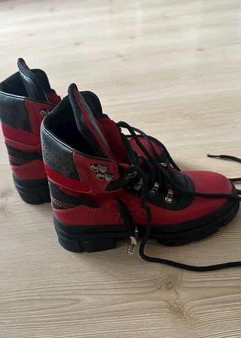 İlvi marka Kadın Bot - Görsel 5