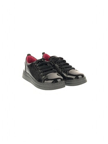 Camper Camper Spor Ayakkabı %70 İndirimli.