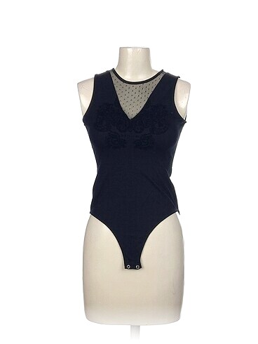Mango Bluz %70 İndirimli.