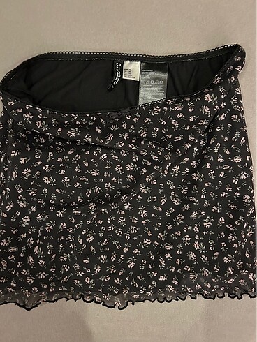 H&M çiçekli mini etek