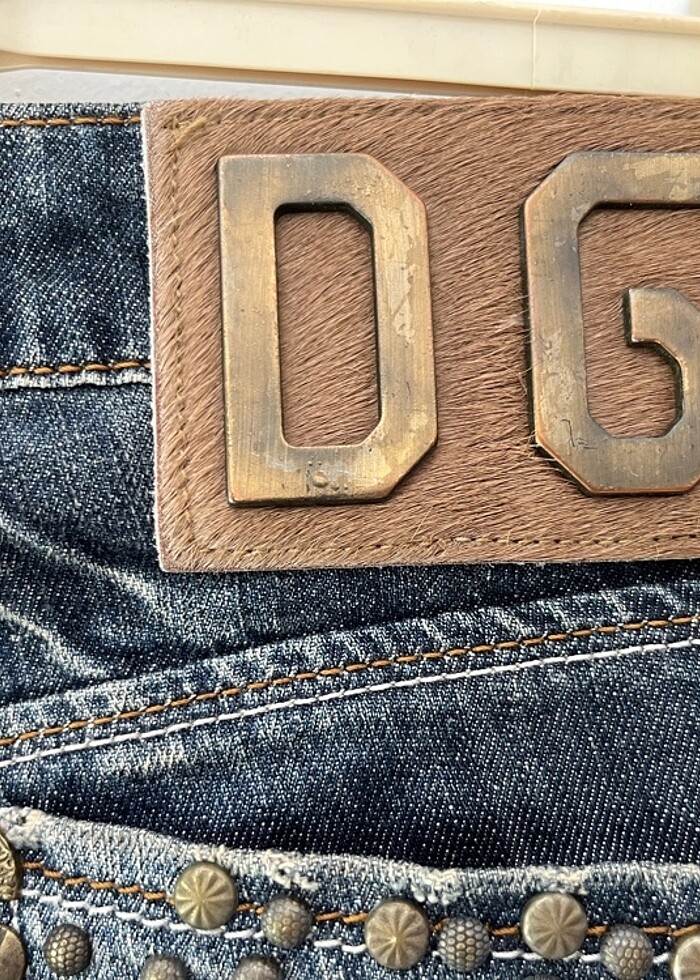 Dolce&gabbana 42 — görsel 5/8