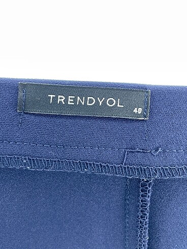 40 Beden lacivert Renk Trendyol & Milla Kumaş Pantolon %70 İndirimli.