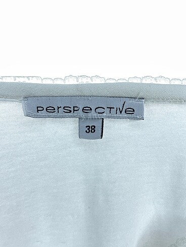 38 Beden beyaz Renk Perspective Bluz %70 İndirimli.