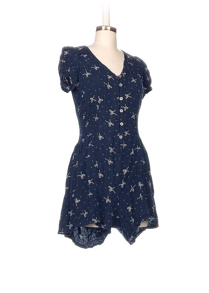 LC Waikiki Kısa Tulum %70 İndirimli. - Görsel 2