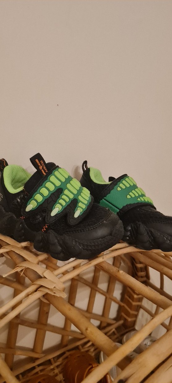 Skechers spor ayakkabı - Görsel 3