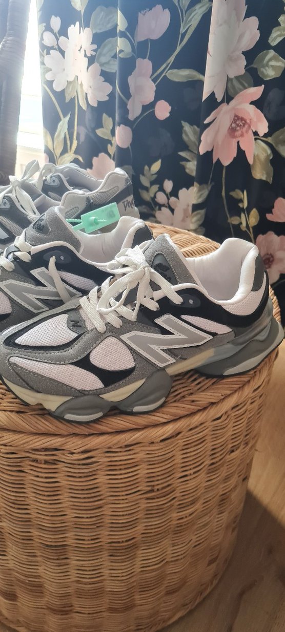 New Balance ve Ugg - Görsel 3