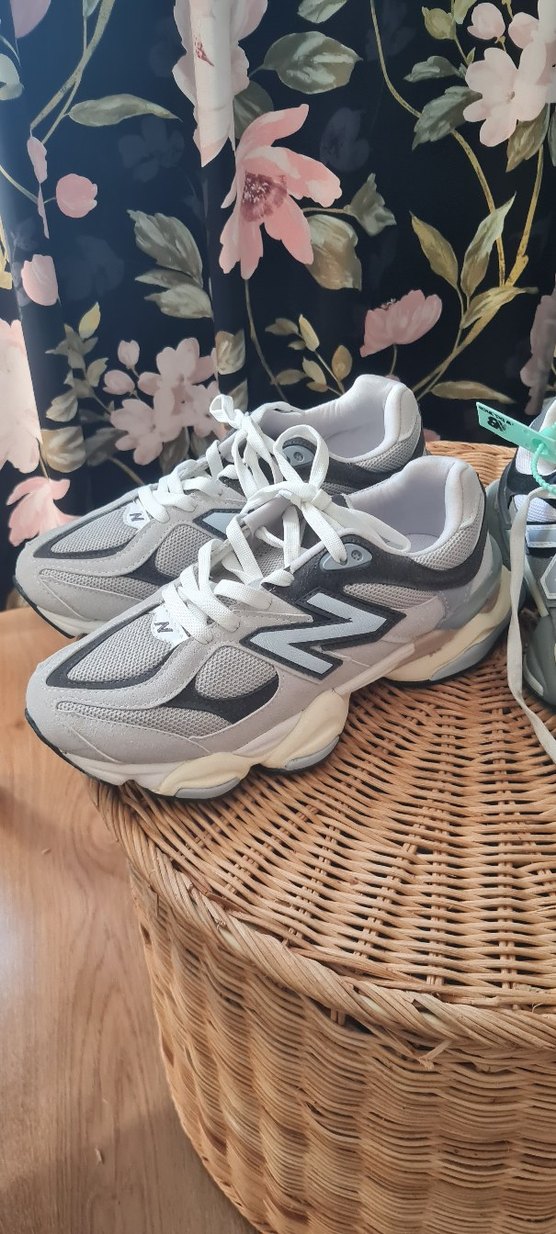 New Balance ve Ugg - Görsel 4