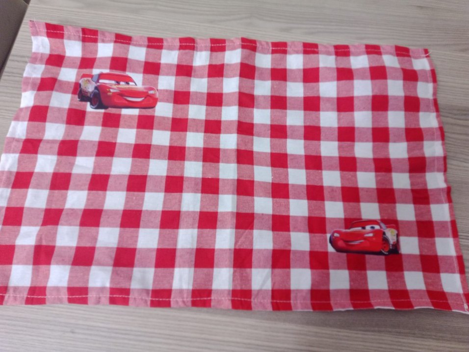 Çocuklar İçin Renkli Kareli beslenme örtüsü - Görsel 5