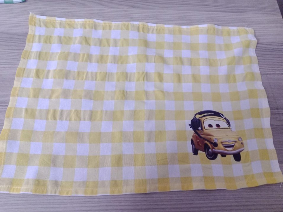 Çocuklar İçin Renkli Kareli beslenme örtüsü - Görsel 3