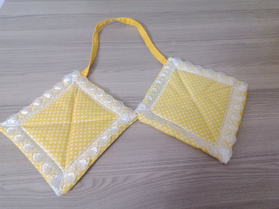 Sarı Nakışlı Mutfak Önlüğü - Görsel 2