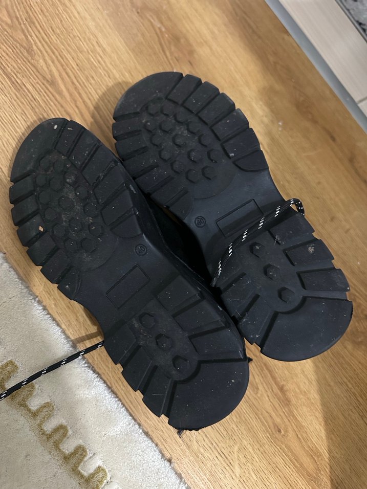 Siyah Reflektörlü  Bağcıklı ayakkabi - Görsel 3