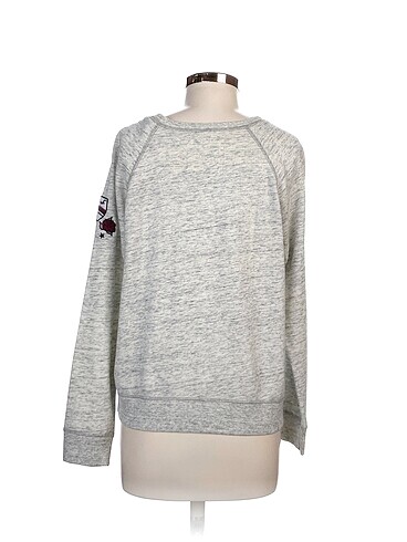 m Beden Hollister Kazak / Triko %70 İndirimli.