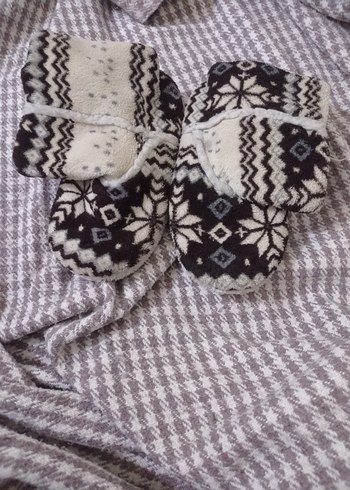 Kız-Erkek Çocuk Örgü Sıcak Ev Terliği - Görsel 5