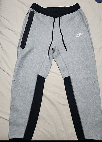 Nike tech fleece ALT