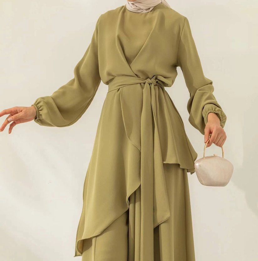 Kemer Detaylı Minimalist Kadın Çantası - Görsel 2